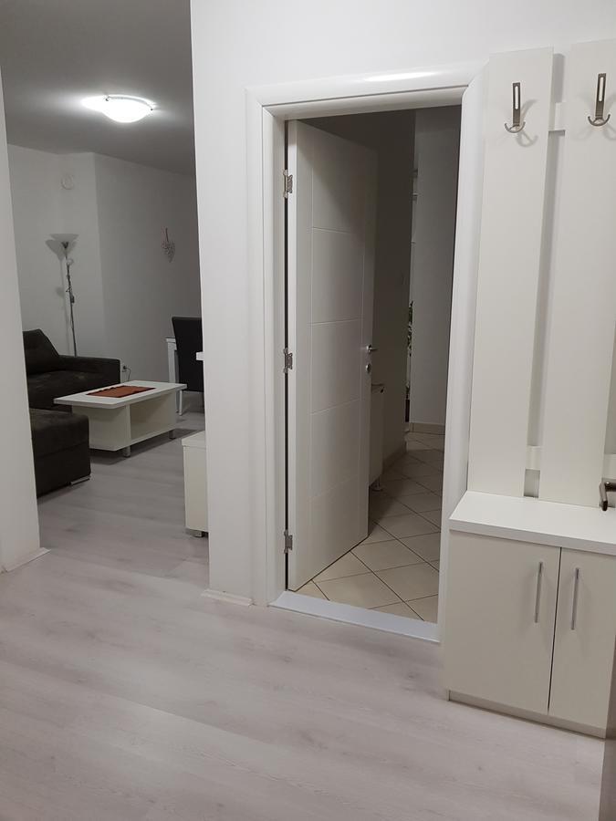 Apartment Gea 18 Novi Sad Exterior photo